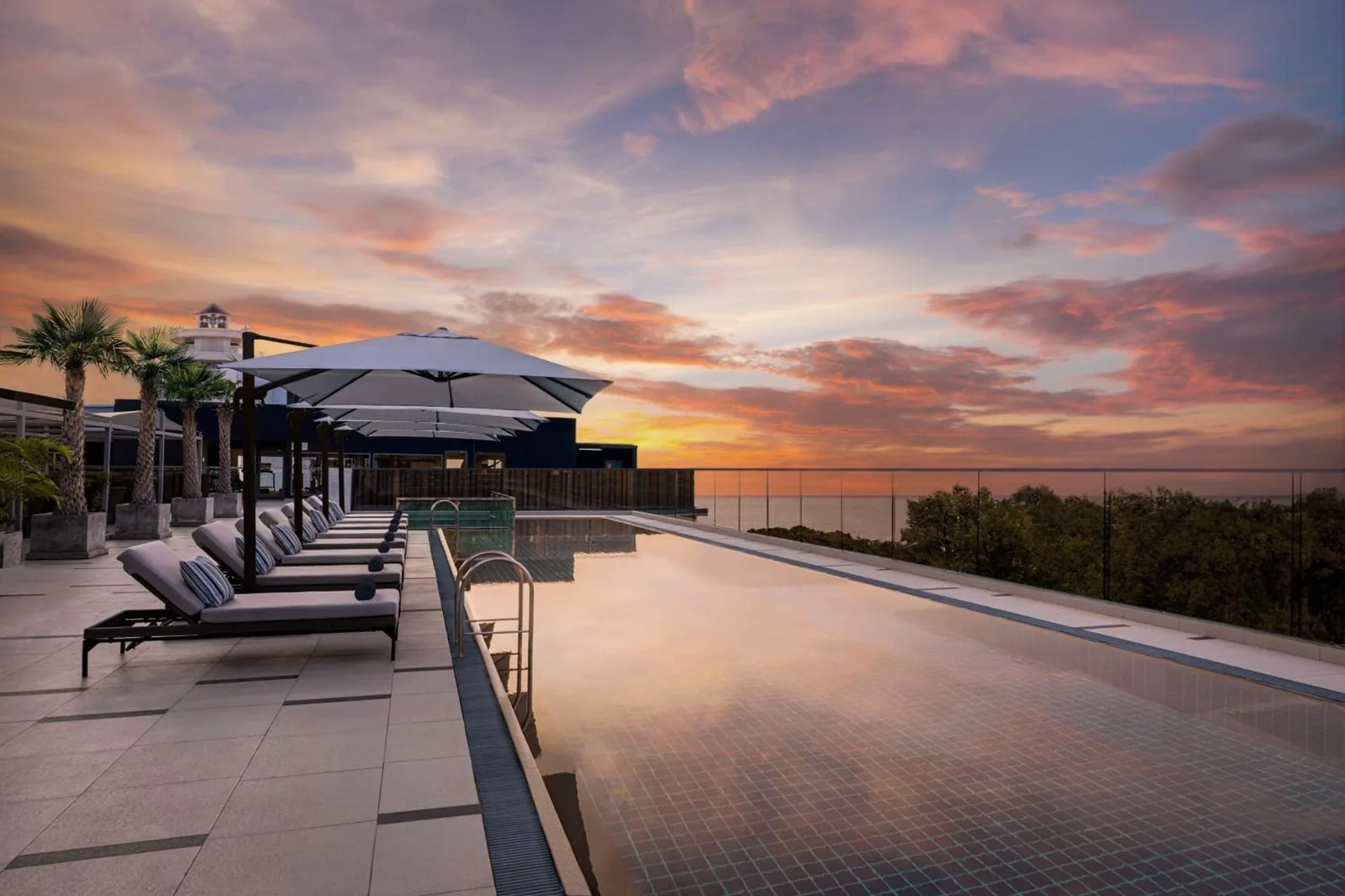 Infinity Pool at Courtyard by Marriott North Pattaya with sunset view